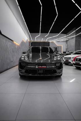 PORSCHE MACAN 4S ELÉTRICO